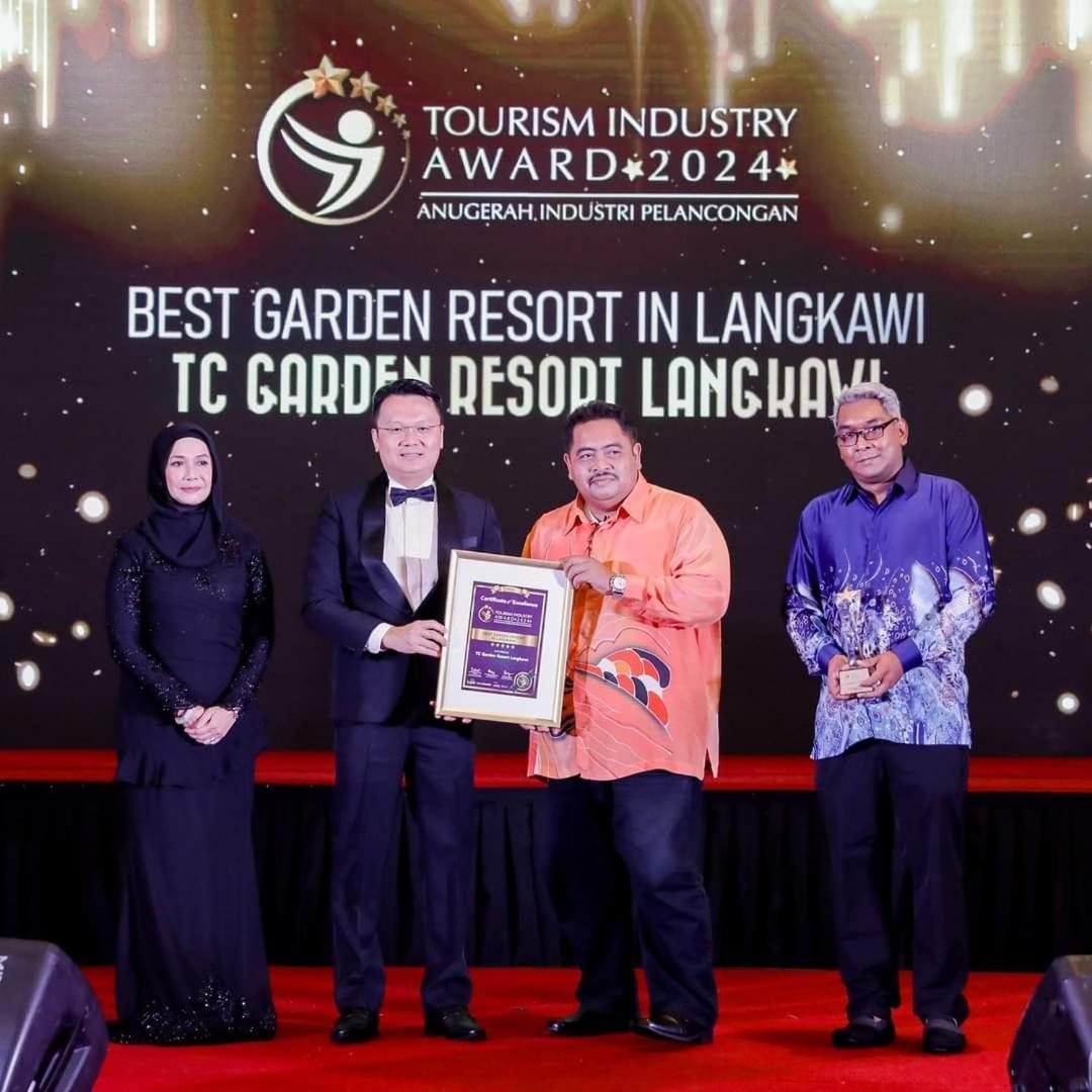 Tc Garden Resort Kuah Esterno foto