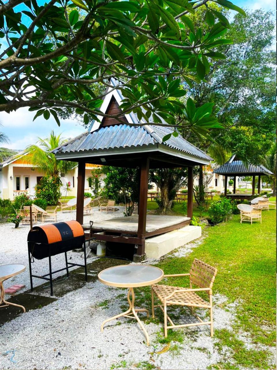 Tc Garden Resort Kuah Esterno foto