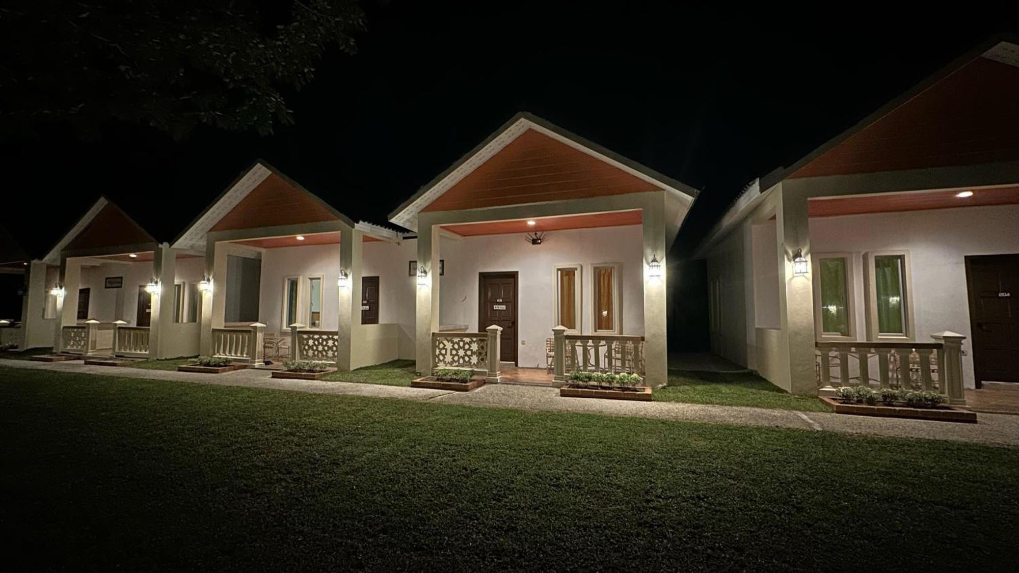 Tc Garden Resort Kuah Esterno foto